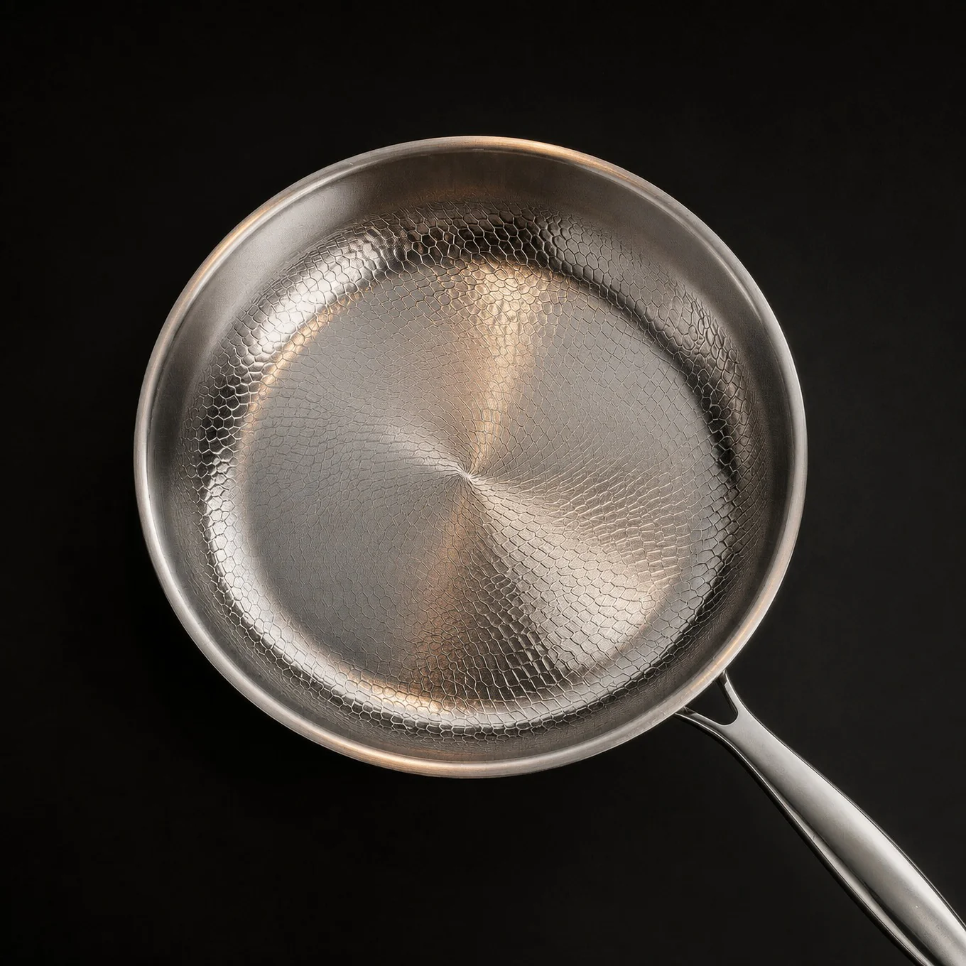 Hand-Hammered Titanium Pan - Image 3